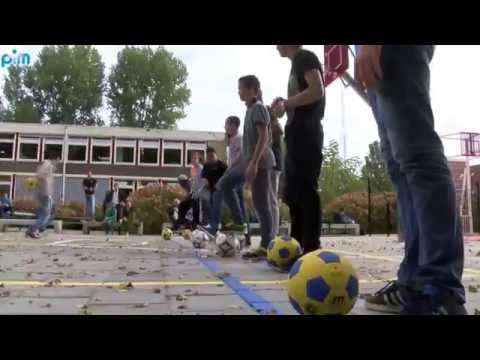 Impressie pannaveld basketbalcourt opening Monnickendam