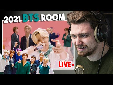 I've never listened to BTS live... [2021 FESTA] BTS (Music Producer Reaction)