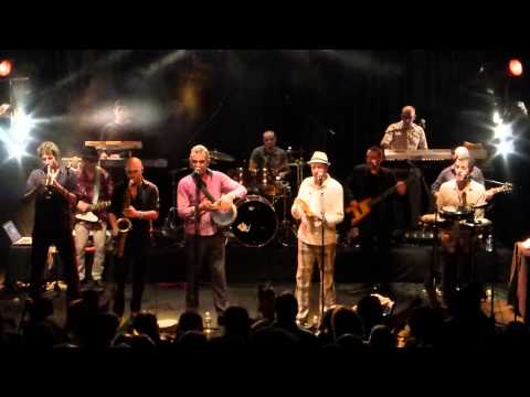 MJC l'escale à Aubagne - Orchestre National de Barbès - Gamra / Alaoui (live)