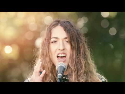 Neona - Nire Geltokia [Official Music Video]