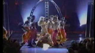 Britney Spears -  (I Can&#39;t Get No) Satisfaction &amp; Oops!...I Did It Again Live @ the 2000 MTV VMAs