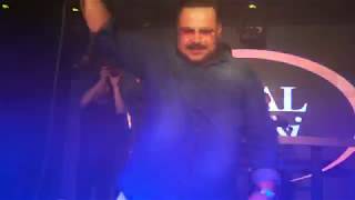 Yener Çevik - DONAR ( konser klibi )