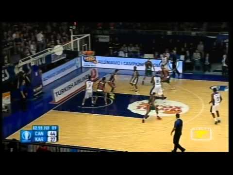 Play of the game FoxTown Cantù-Pinar: la tripla di Uter