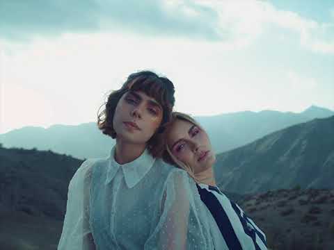 Gabi Gar Feat. Dulce y Agraz - Pequeño baile (Video Oficial)