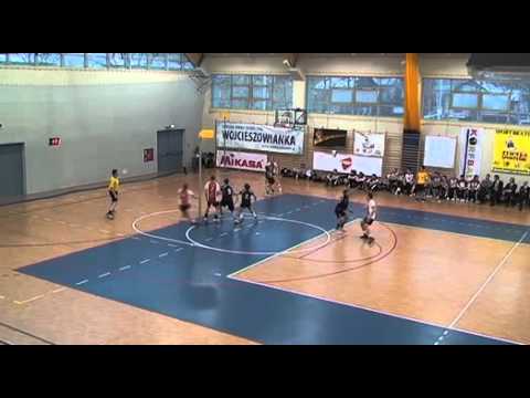 19-01-2012 1e doelpunt door Manon Wiegerink