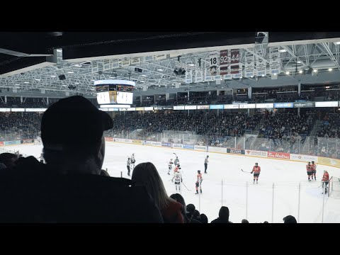 Video: OHL Hockey - London Knights vs. Guelph Storm