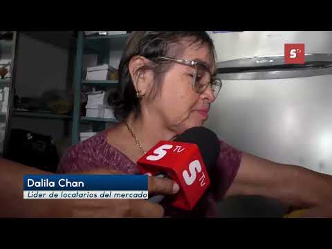 Vendors at the municipal market are experiencing low sales.