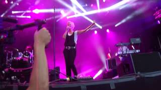 bertine zetlitz - girl like you @ elvefestival drammen 2015-08-21