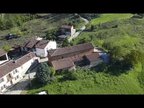 Cerco acquisto casa ad Asti Casale Indipendente con 7.000 mq di Terreno in Vendita