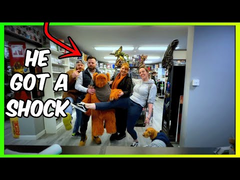 THIS STORE is why Retro Game Hunting should go viral 😮 NEW Shop  Doorway to Dorkness