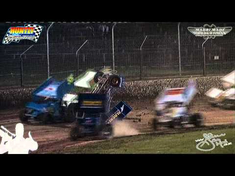 Huntly Speedway - Sprintcar Rollover