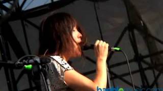 Blonde Redhead - Dr. Strangeluv (Live HQ).