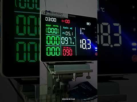 Three parameters patient monitor
