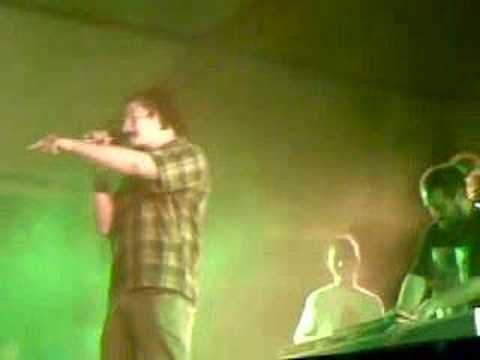 RAS BOTI__ bahia bar ras boti con yeyo de zion