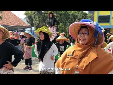 TARI KOLOSAL CAPING AYU