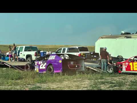 Brand new track! Bandit Speedway. Box Elder, South Dakota. PLUS a trackchaser interview.