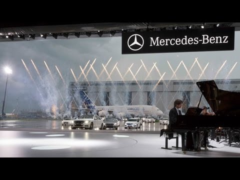 World premiere - The new Mercedes S-Class 2013