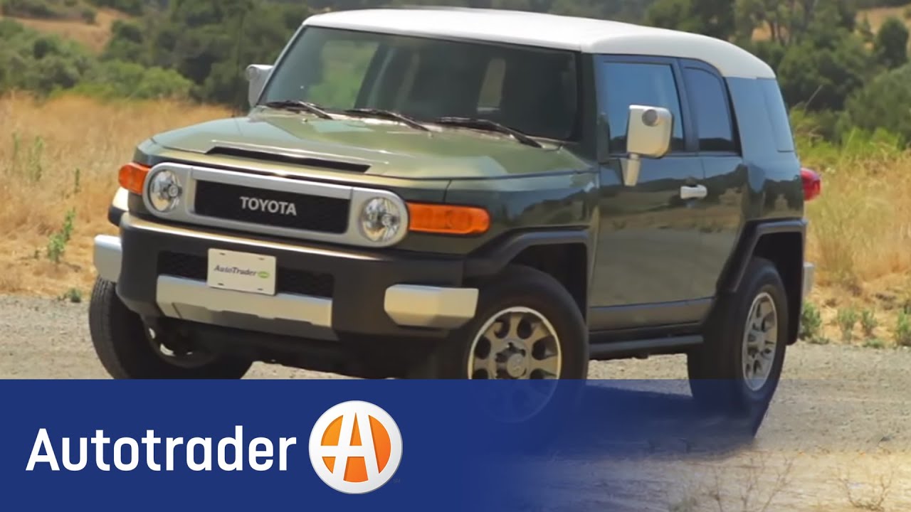 2012 Toyota FJ Cruiser - SUV | New Car Review | AutoTrader