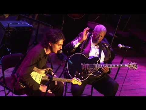 BB King and John Mayer Live (part 2) At Guitar Center's King of the Blues