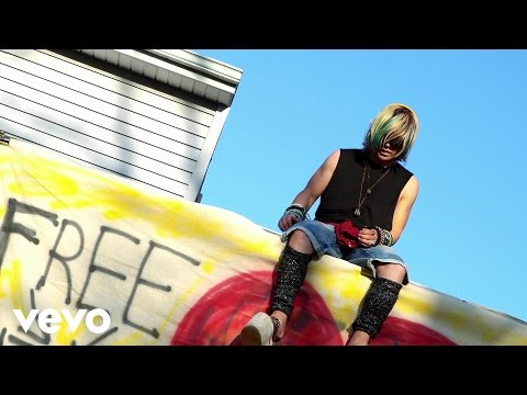 Ian Erix - The Making Of "Graffiti on My Heart"