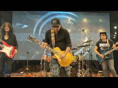 Joe Branko, Man Kidal & Eet Syahranie  3 Lagend, 3 Band, 2 Negara Di 1 Pentas K.L Towers