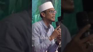 Download lagu Berbakti Kepada Kedua Orang Tua |  Ustad Tile mp3