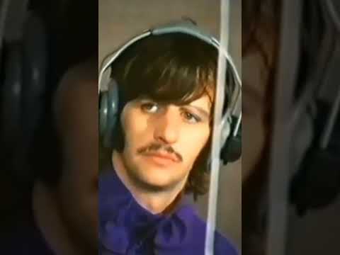 Thumbnail for THE BEATLES - Hey Jude (Rehearsal Take) by The Beatles