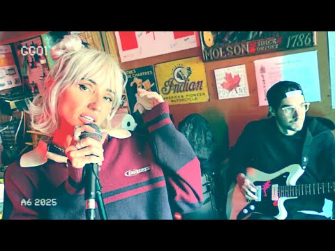 Lights - GHOST GIRL ON FIRST [Official Visualizer]