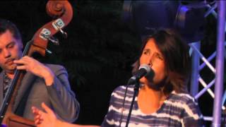 Tanita Tikaram &quot;Dust On My Shoes&quot; live @ Mannheim 19.07.2013