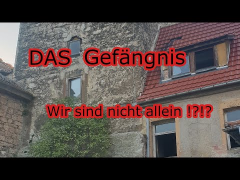 LOST PLACE - VERLASSENES GEFÄNGNIS von 1555 komplett EINGERICHTET I WOHNT HIER ETWA JEMAND???