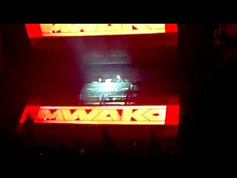 Mark with a K VS Teka B @ MWAK - Forever Young