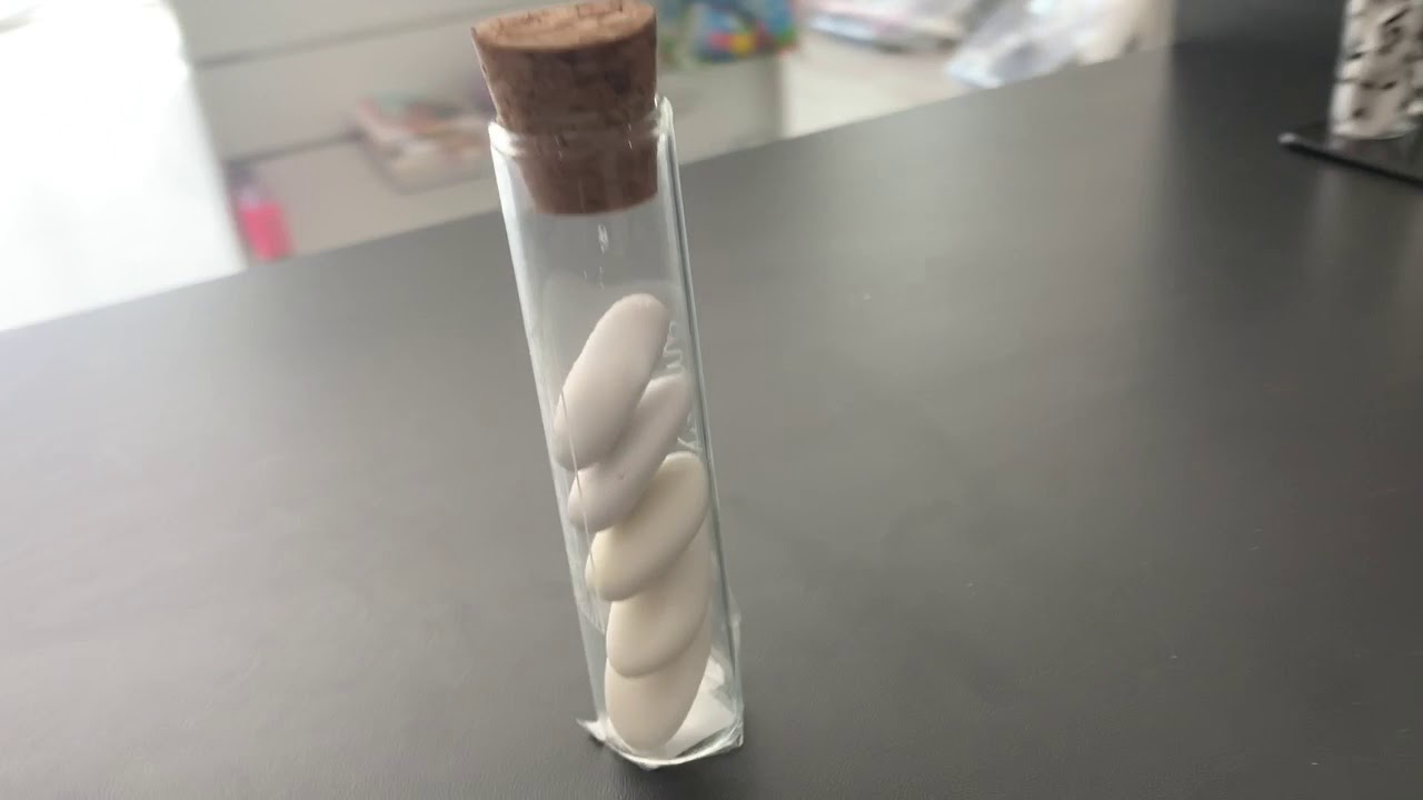 Éprouvette à dragées je t’aime