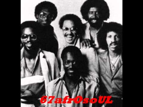 ✿ THE COMMODORES - Just To Be Close To You (1976) ✿