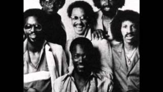 ✿ THE COMMODORES - Just To Be Close To You (1976) ✿