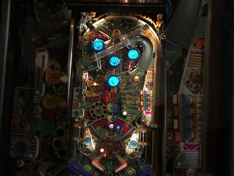 Bally Xenon Pinball Machine play