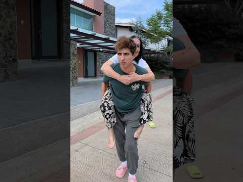 LA ABUELA 👵 SIEMPRE SABE QUE HACER 🤣 @latiamaryjane