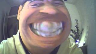 Poets je tanden met prodent.