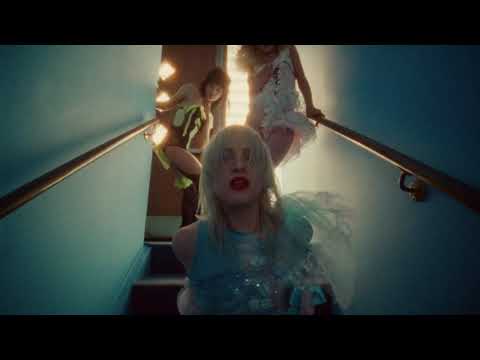 Cumgirl8 - Pluck Me (Official Video)