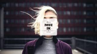 Møme Vs Midnight To Monaco   Alive