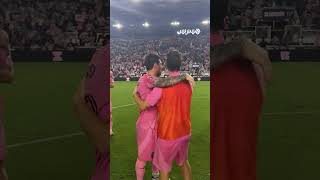 تعرض موكب الرئيس الأرجنتيني خافيير ميلي للرشق بالبيض والحجارة في بوينس آيرس thumbnail