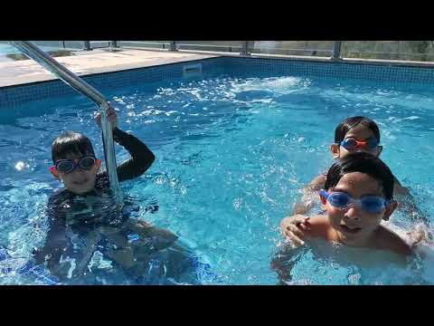 Kids in Perth, Nairi's spa pool.