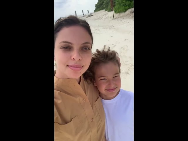 Сергей жуков и елена добындо картинки