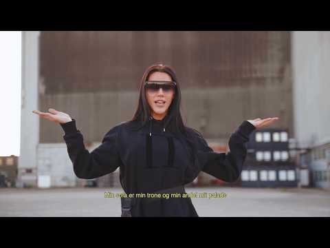 KRONEN af Sandra Hussein