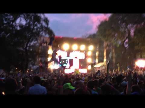 Alesso playing In My Mind @ NCMF