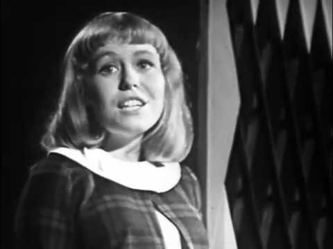 Jacki Weaver - Wild (1965)