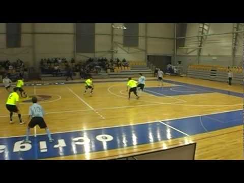 17.03.2012. Telpu futbols: NIKARS - RTU 9:2