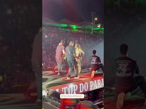 momento que Simone Mendes canta pagode no show em Alvorada do Sul Paraná #simonemendes #sertanejo