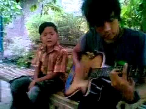 Laoneis band"dy di surgaMu"