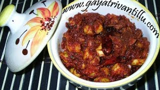 preview picture of video 'Mamidikaya Mukkala Pachhadi - Raw Cut Mango Chutney - Andhra Food'