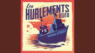 Music video thumbnail preview for Le mur by Les Hurlements d’Léo